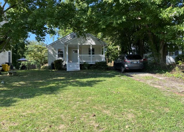 Photo of 484 Riverview Dr, Edgewater, MD 21037