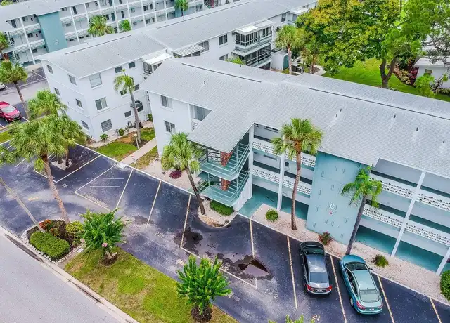 Property at 1815 Sunny Dr Unit E21, Bradenton, FL, 34207, 2 beds, 2 baths, [object Object]