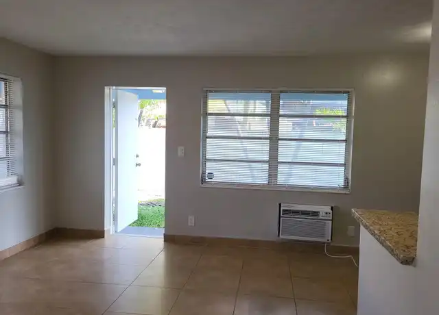 Property at 1011 NE 8th Ave Unit 1, Fort Lauderdale, FL, 33304, 1 bed, 1 bath, [object Object]