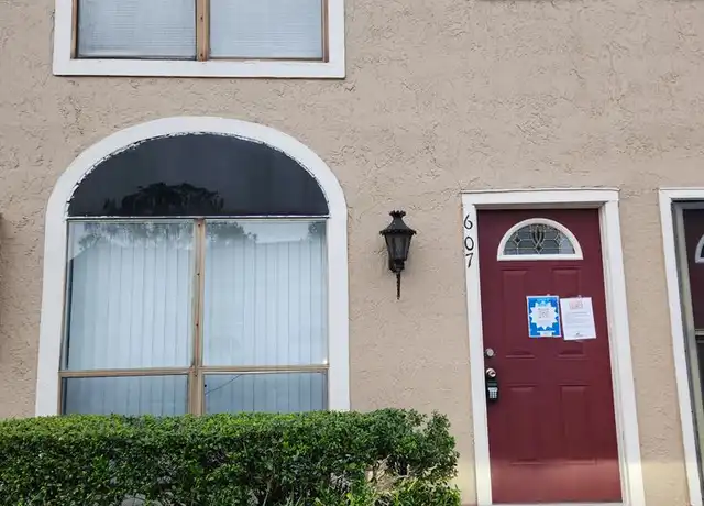 Property at 607 Casa Park Court N, Winter Springs, FL, 32708, 2 beds, 2.5 baths, [object Object]