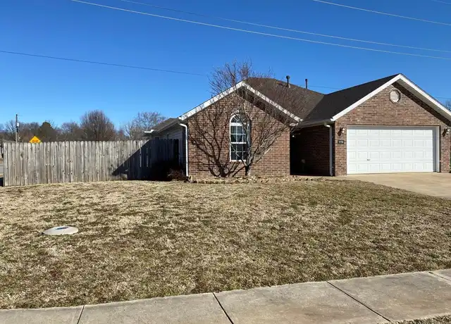 Property at 770 Dogwood St, Centerton, AR, 72719, 3 beds, 2 baths, [object Object]