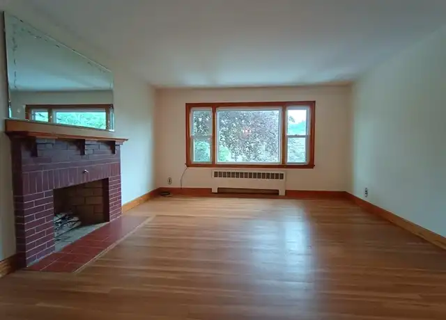 Property at 77 Forest St Unit 2, Medford, MA, 02155, 3 beds, 1 bath, [object Object]