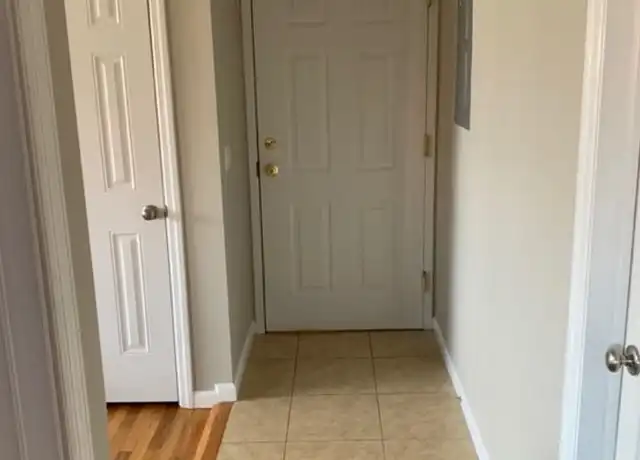 Property at 725 Willis Ave Unit 12B, Williston Park, NY, 11596, 2 beds, 1 bath, [object Object]
