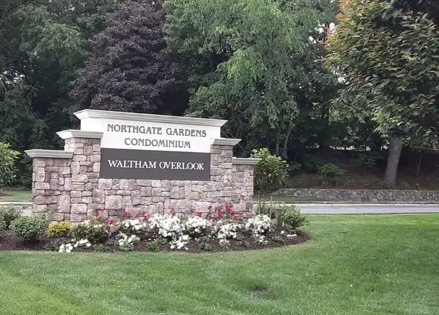Property at 11 Jacqueline Rd Unit D, Waltham, MA, 02452, 2 beds, 1 bath, [object Object]