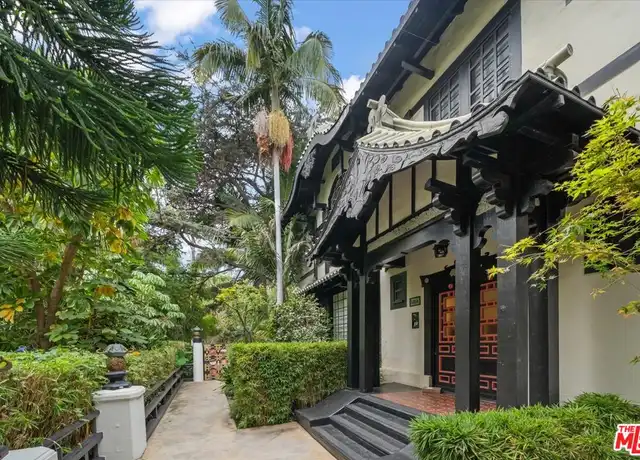 Property at 1218 N La Cienega Blvd Unit D1, West Hollywood, CA, 90069, 1 bed, 1 bath, [object Object]