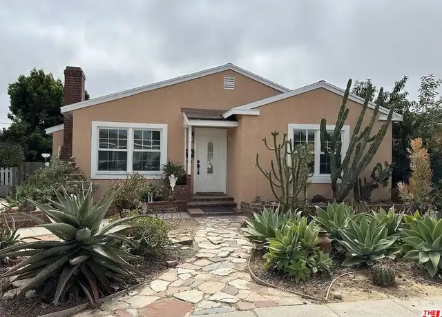 Property at 8037 Campion Dr, Los Angeles, CA, 90045, 3 beds, 2 baths, [object Object]