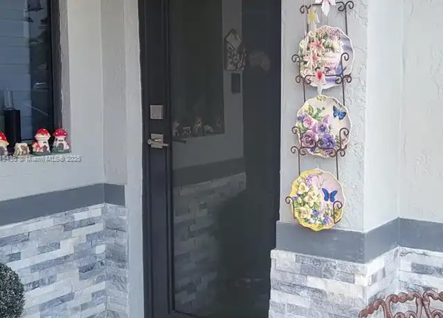 Property at 17926 SW 144th Ct, Miami, FL, 33177, 1 bed, 1 bath, [object Object]