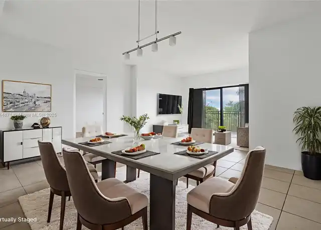 Property at 9340 Fontainebleau Blvd Unit W505, Miami, FL, 33172, 3 beds, 2 baths, [object Object]