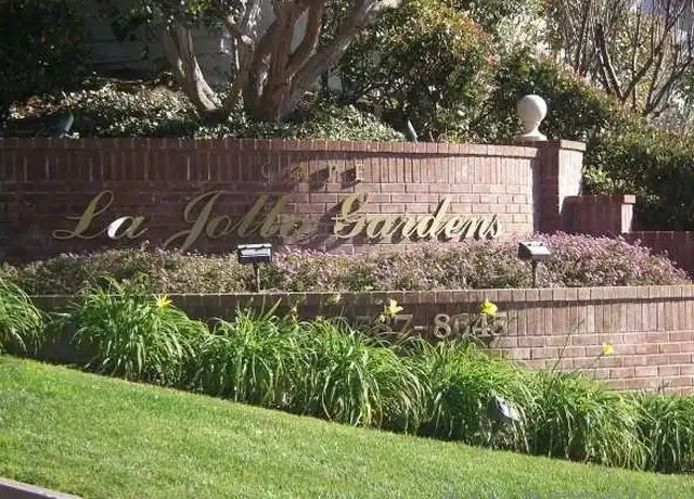Property at 8613 Via Mallorca Unit C, La Jolla, CA, 92037, 3 beds, 2.5 baths, [object Object]