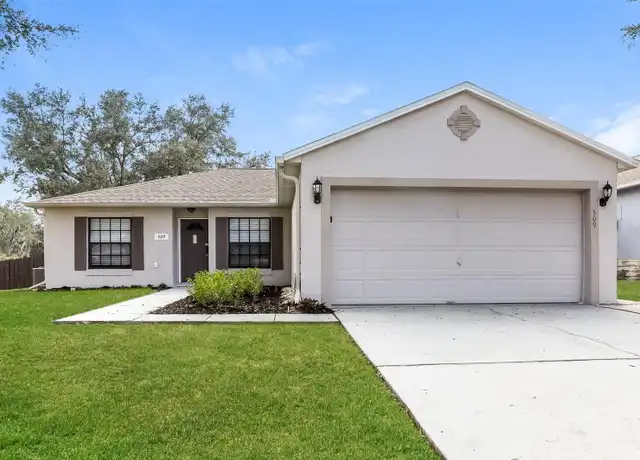 Property at 509 Foggy Creek Rd, Davenport, FL, 33837, 4 beds, 2 baths, [object Object]