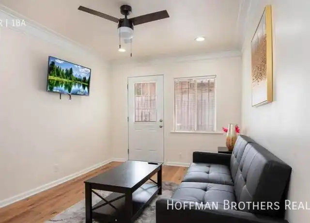 Property at 1161 W 38th St Unit 2, Los Angeles, CA, 90037, 1 bed, 1 bath, [object Object]