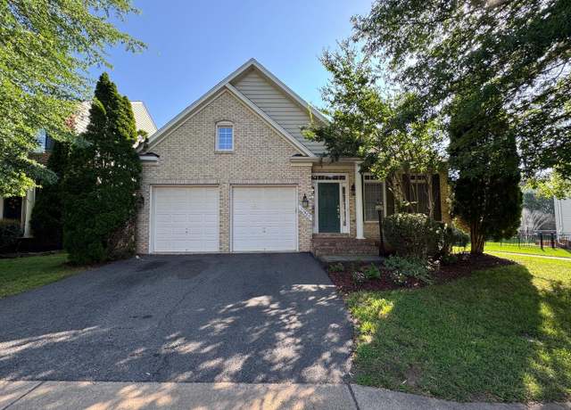 Photo of 13868 Piedmont Vista Dr, Haymarket, VA 20169