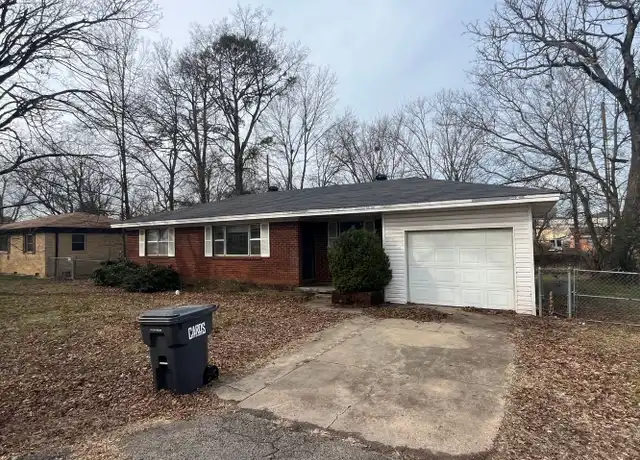 Property at 1414 S Boston Pl, Russellville, AR, 72801, 3 beds, 1 bath, [object Object]