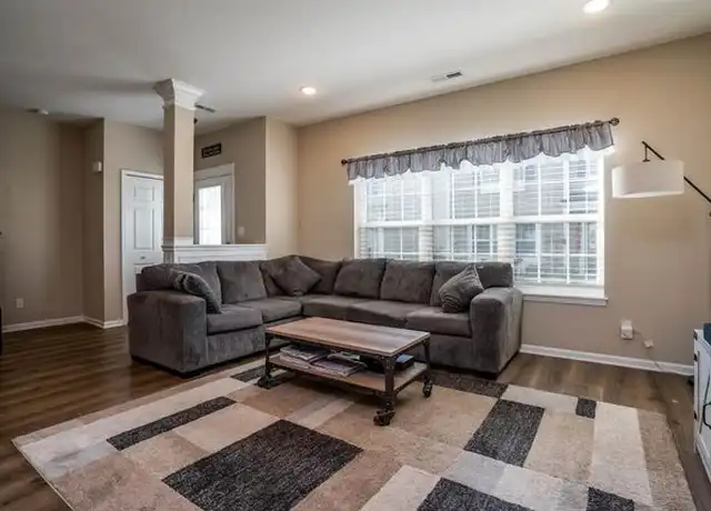 Property at 1075 E 115th Ln, Crown Point, IN, 46307, 3 beds, 2.5 baths, [object Object]