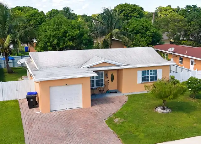 Property at 6711 Boulevard of Champions, North Lauderdale, FL, 33068, 2 beds, 1 bath, [object Object]