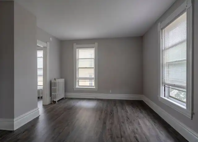 Property at 33 Lafayette Ave SE Unit 04, Grand Rapids, MI, 49503, 1 bed, 1 bath, [object Object]