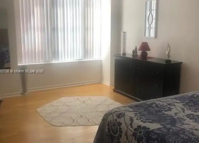 Property at 500 Three Islands Blvd Unit M17, Hallandale Beach, FL, 33009, 1 bed, 1.5 baths, [object Object]