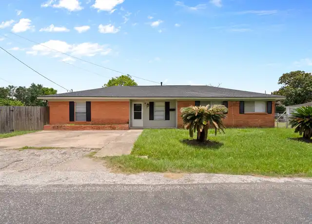 Property at 815 Rugeley St, Bay City, TX, 77414, 4 beds, 2 baths, [object Object]