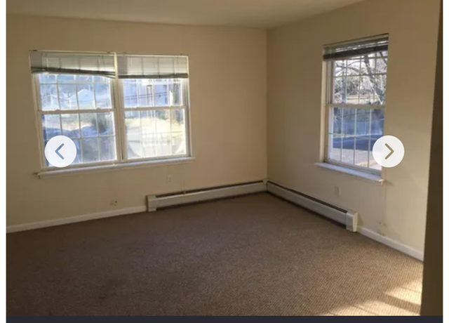 Photo of 13 Morris St Unit B, Danbury, CT 06810