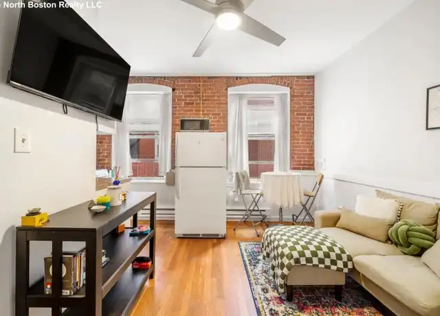 Property at 11 Unity St, Boston, MA, 02113, 1 bed, 1 bath, [object Object]