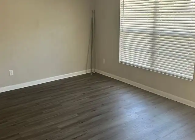 Property at Palmetto Walk - 2124 NW 55th Blvd, Gainesville, FL, 32653, 2 beds, 1 bath, [object Object]