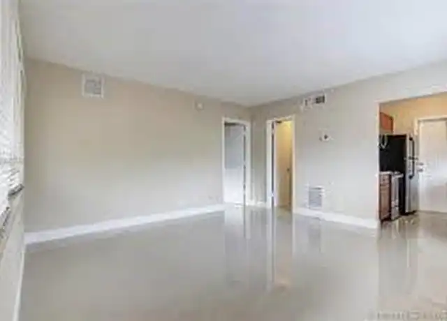 Property at 204 NE 10th Ave Unit C, Fort Lauderdale, FL, 33301, 1 bed, 2 baths, [object Object]