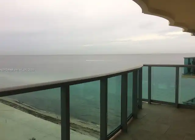 Property at 2501 S Ocean Dr #9, Hollywood, FL, 33019, 1 bed, 1 bath, [object Object]