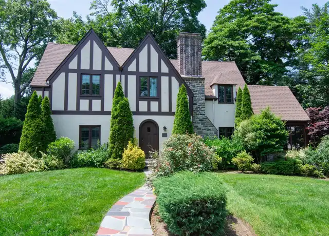 Property at 259 Pondfield Rd W, Bronxville, NY, 10708, 4 beds, 3 baths, [object Object]