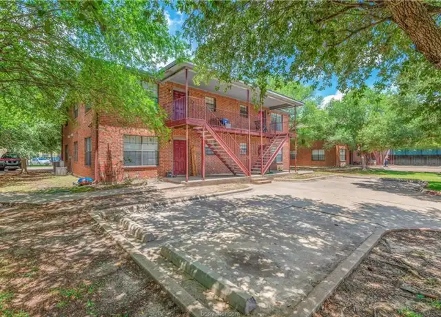 Property at 1806 Woodsman Dr, College Station, TX, 77840, 3 beds, 2 baths, [object Object]