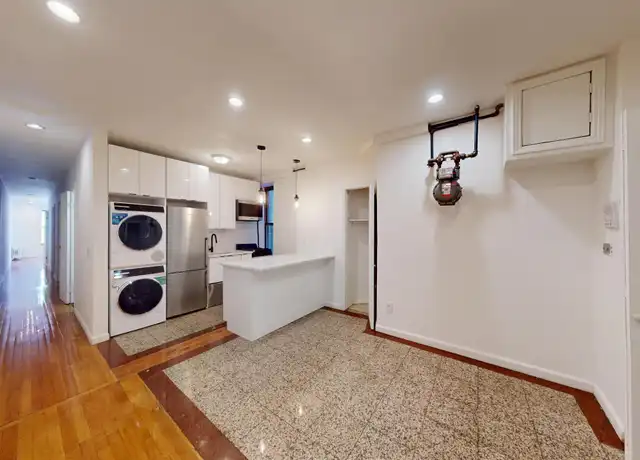 Property at 104 2nd Ave Unit 10, New York, NY, 10003, 3 beds, 1 bath, [object Object]