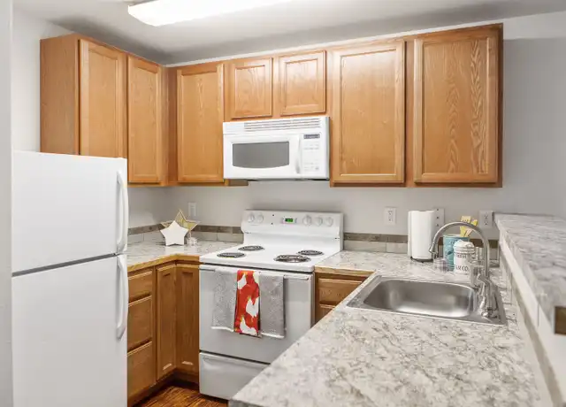 Property at Atrium Suites Apartments - 502 W Laurel St, Fort Collins, CO, 80521, 2-3 beds, 2-3 baths, [object Object]
