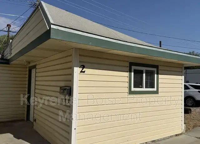 Property at 1912 S Owyhee St Unit 2, Boise, ID, 83705, 1 bed, 1 bath, [object Object]