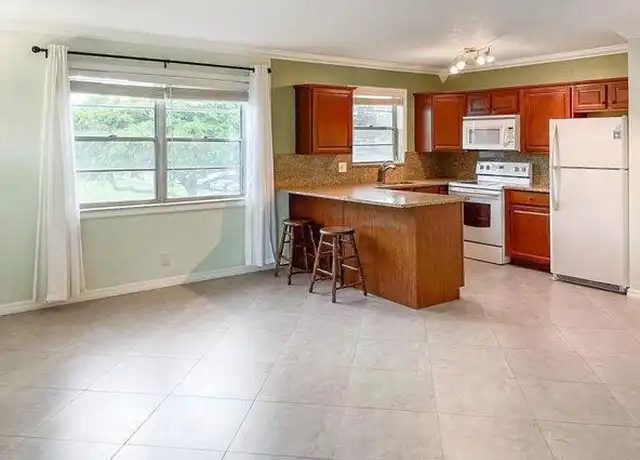 Property at 144 Canterbury F Unit F, West Palm Beach, FL, 33417, 1 bed, 1.5 baths, [object Object]
