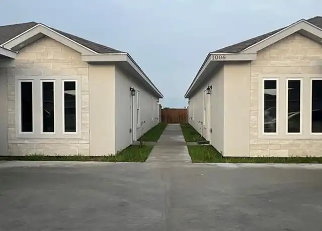 Property at 1006 N Clarence Ave Unit 2, Edinburg, TX, 78541, 2 beds, 2 baths, [object Object]