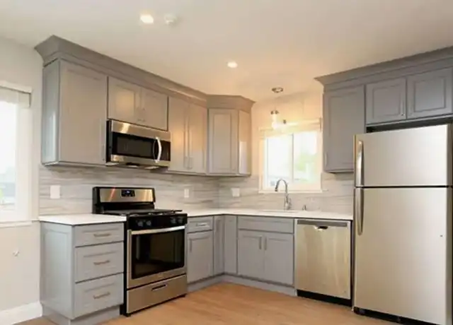 Property at Edge - 695 Summerfield Rd, Santa Rosa, CA, 95405, 2 beds, 1 bath, [object Object]
