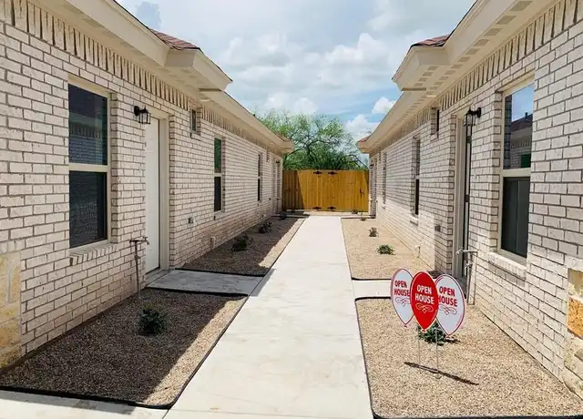 Property at 1217 W Garfield Ave Unit 2, Alton, TX, 78573, 2 beds, 2 baths, [object Object]