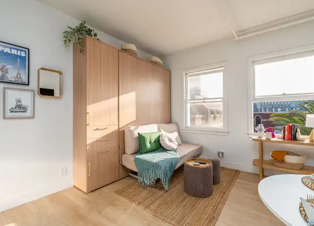 Property at 202 E Wilson Ave Unit 214, Glendale, CA, 91206, 0 beds, 1 bath, [object Object]