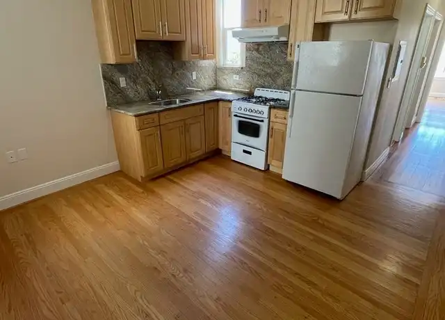 Property at 3735 Anza St Unit 1, San Francisco, CA, 94121, 1 bed, 1 bath, [object Object]