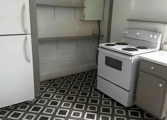 Property at 823 Main St Unit 1, Portage, PA, 15946, 1 bed, 1 bath, [object Object]