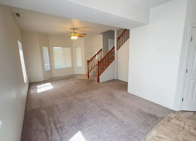 Property at 3830 Viewcrest Dr Unit 3830D, Medford, OR, 97504, 2 beds, 1.5 baths, [object Object]