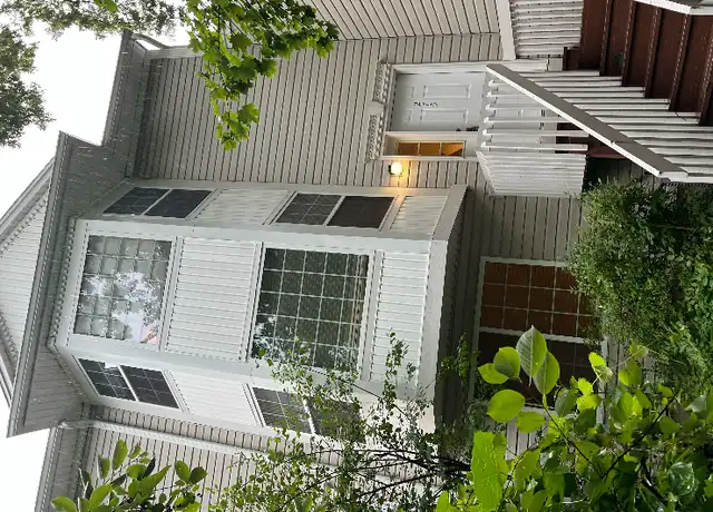 Property at 275 W Whispering Oaks Ln, Round Lake, IL, 60073, 2 beds, 2 baths, [object Object]