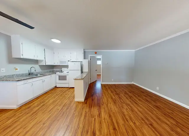 Photo of 1200 D St, Petaluma, CA 94952