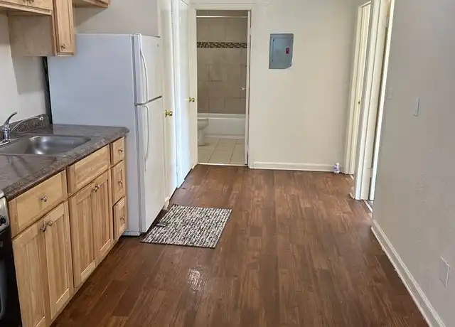 Property at 3215 Filbert St #4, Oakland, CA, 94608, 3 beds, 1 bath, [object Object]