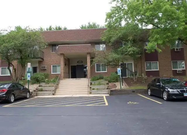 Property at 3435 83rd St Unit C11, Woodridge, IL, 60517, 2 beds, 1.5 baths, [object Object]