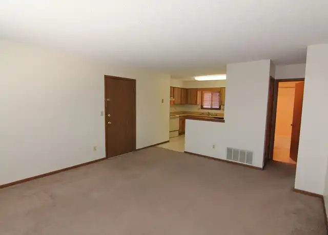 Property at 967 Boston Way #3, Coralville, IA, 52241, 2 beds, 1 bath, [object Object]