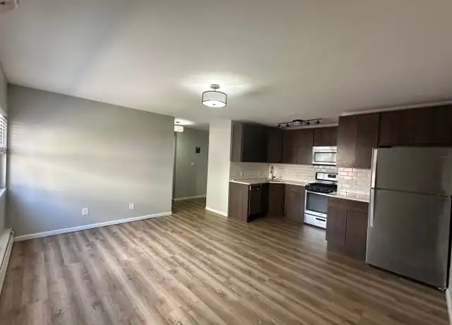 Property at 2205 Bryant Ave S Unit 12, Minneapolis, MN, 55405, 2 beds, 1 bath, [object Object]