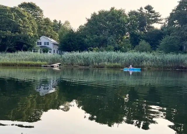 Property at 33 Mayflower Ridge Dr, Wareham, MA, 02571, 2 beds, 1.5 baths, [object Object]