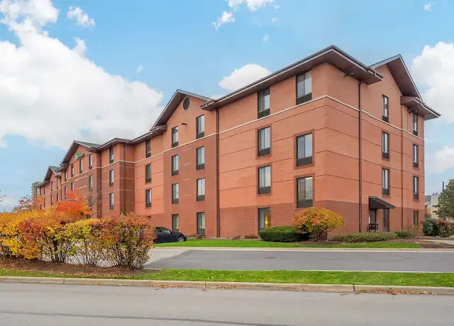 Property at Chicago - Lombard - Yorktown Center - 260 E 22nd St, Lombard, IL, 60148, 0 beds, 1 bath, [object Object]
