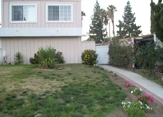 Property at 17537 Tuba St, Northridge, CA, 91325, 1 bed, 1 bath, [object Object]