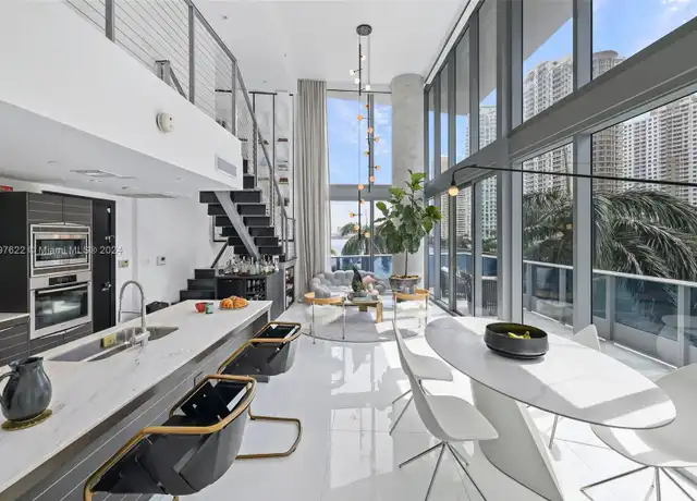 Property at 200 Biscayne Boulevard Way #309, Miami, FL, 33131, 2 beds, 3 baths, [object Object]